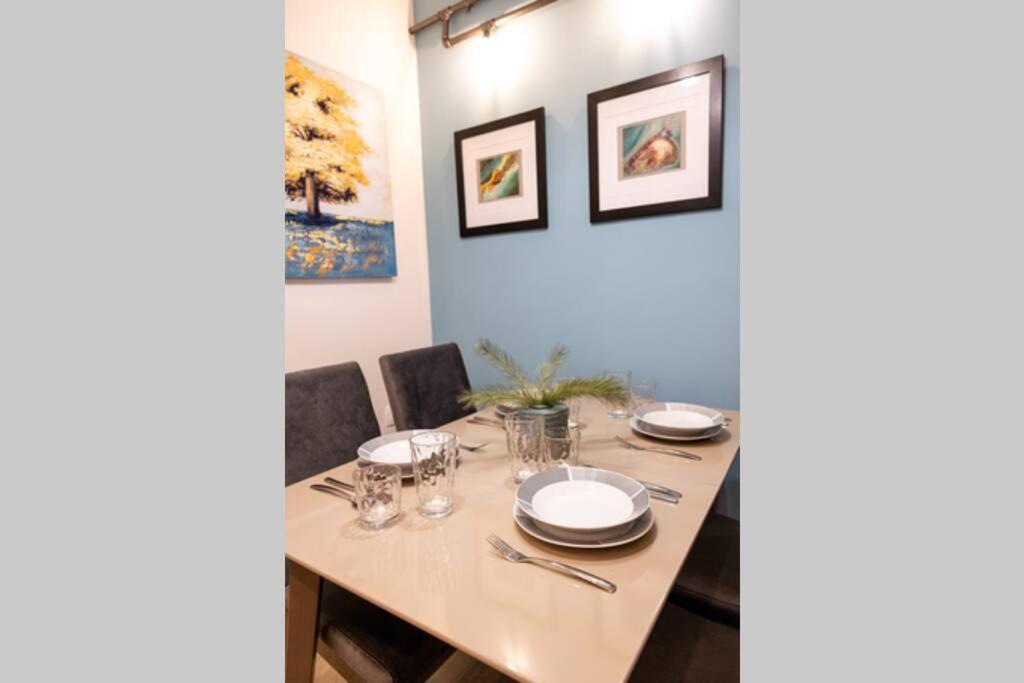 D3 Central Stylish Apartment Golos Dış mekan fotoğraf